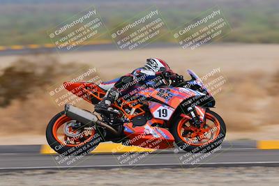 media/Sep-11-2022-SoCal Trackdays (Sun) [[81b7e951af]]/Turn 7 (1145am)/